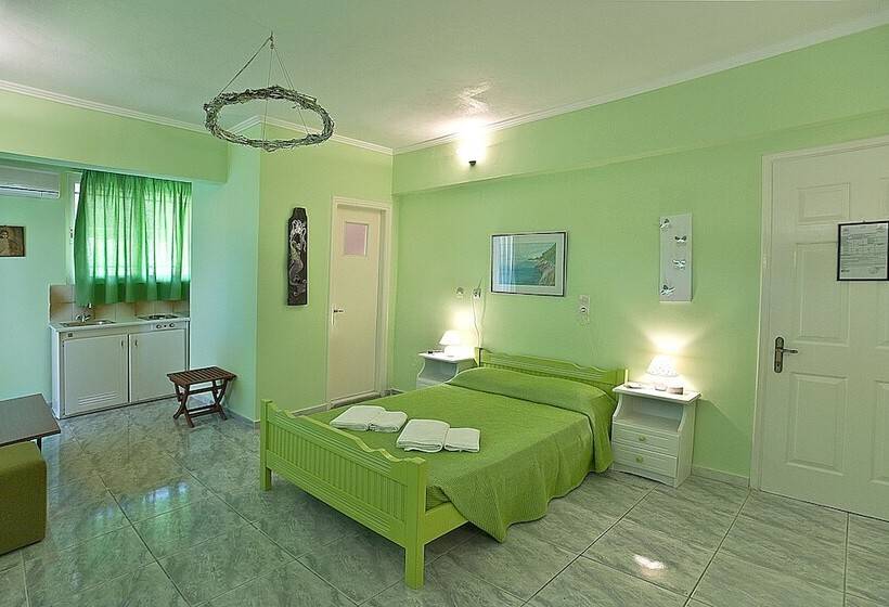 إستوديو قياسى مطلة على الجبل, Villa Magemenou