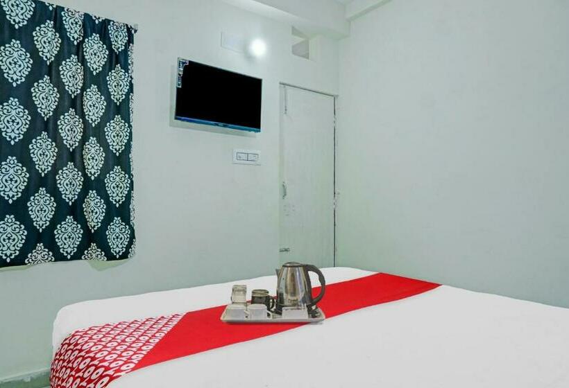 اتاق کلاسیک سه تخته, Flagship  Tulsi Inn