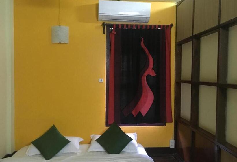 Номер Economy, Mekong Riverside