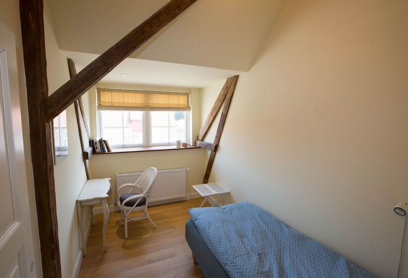 غرفة قياسية فردية حمام مشترك, Avalonbnb