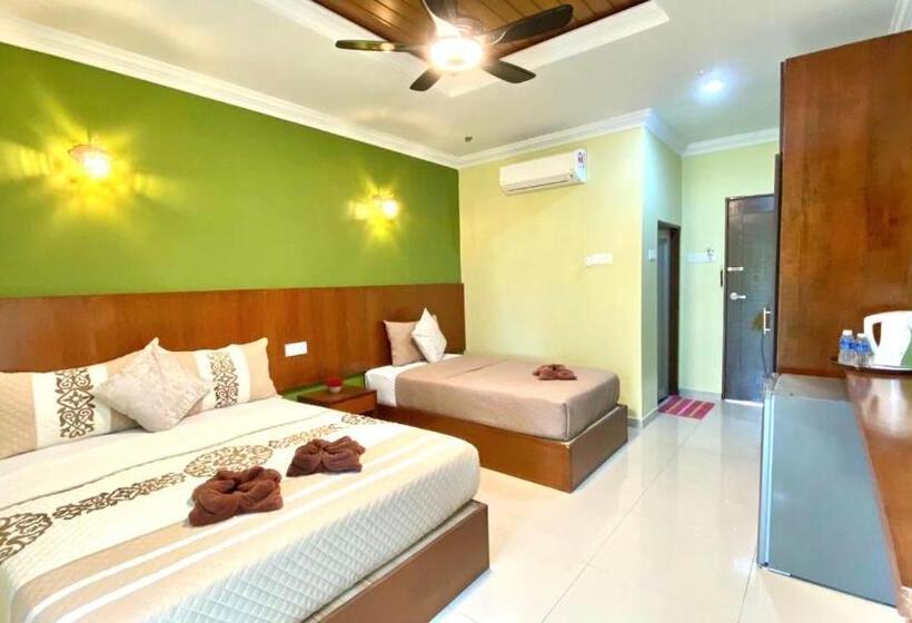 Трехместный Номер Deluxe, Norshah Village Resort