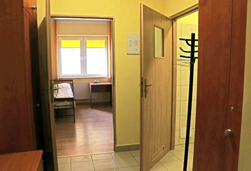 Номер Стандарт, Dom Studenta Pans   Akademik, Hostel