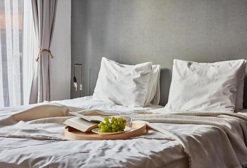 Номер Стандарт, No Name Luxury Hotel & Spa