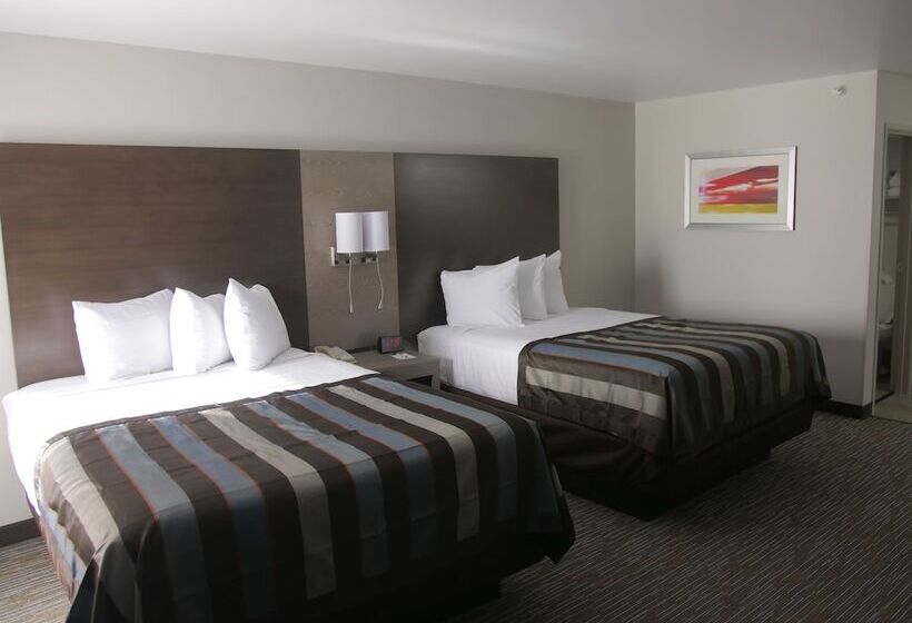 Люкс, Wingate By Wyndham Louisville Airport Expo Center