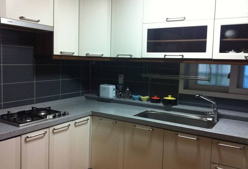 Номер Стандарт, Gyeongju Tavo Guesthouse