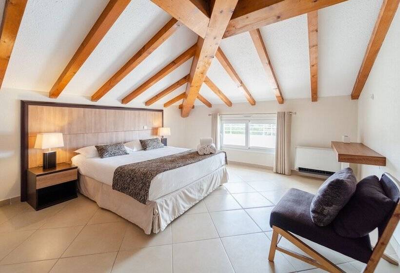 Апартаменты Deluxe 2 Спальни, Residence Salina Bay