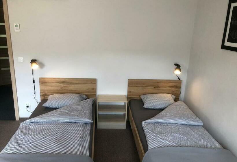 غرفة ديلوكس ثلاثية, Bemma Apart Hostel