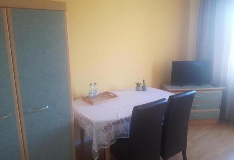 Номер Deluxe, Restauracja   Hotel Nova