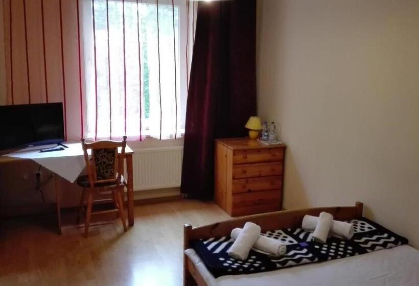 Номер Стандарт, Restauracja   Hotel Nova