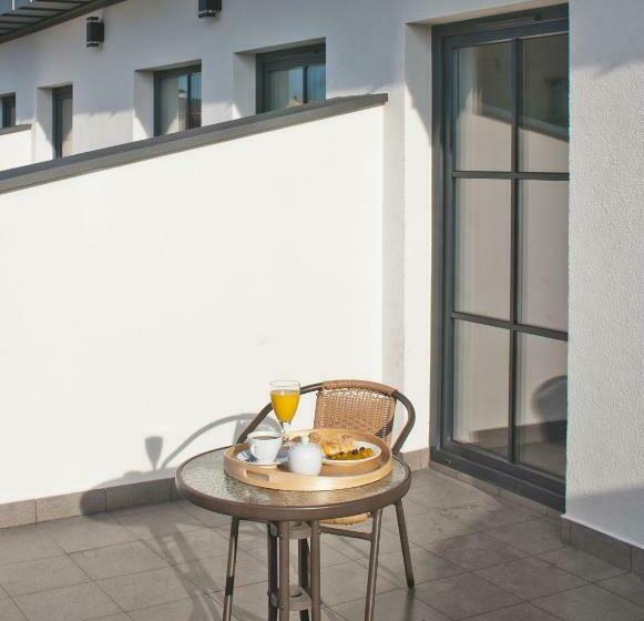 اتاق لوکس یک تخته, Apartamenty Gostyń