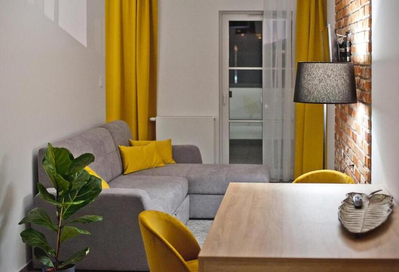 آپارتمان 1 خوابه با تراس, Apartamenty Gostyń