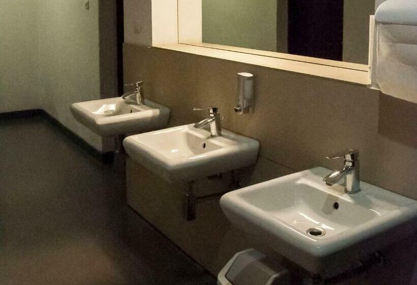 Номер Стандарт, Twój Hostel Klimczoka 7