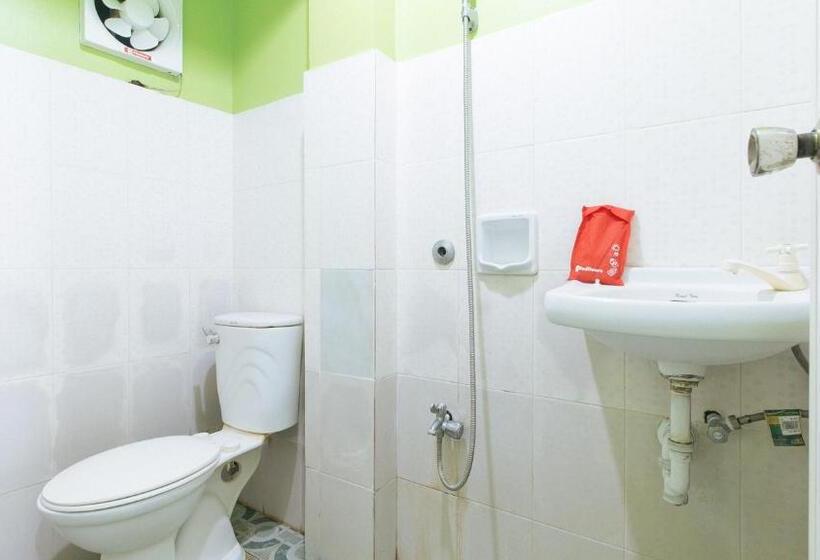 Номер Стандарт, Reddoorz Plus Near Municipality Of Luisiana Laguna
