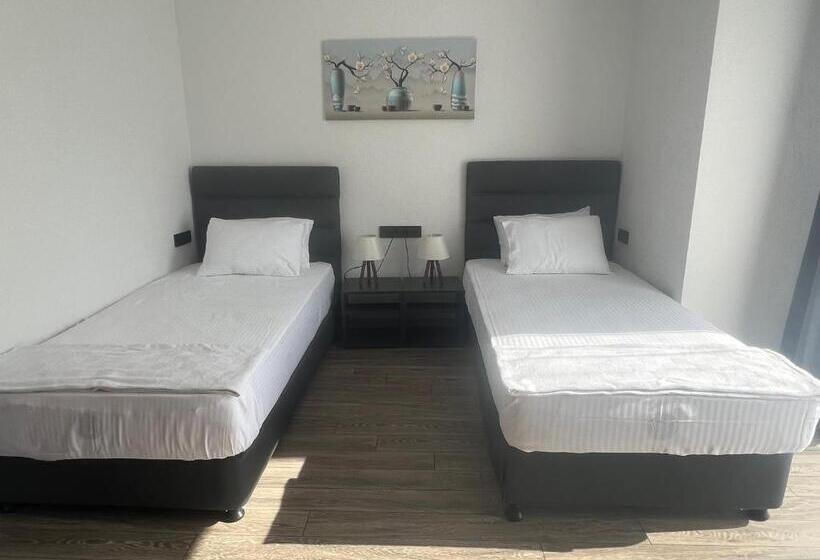 ガーデンビュースタンダードルーム, Tolstoy Un Bisikleti Otel