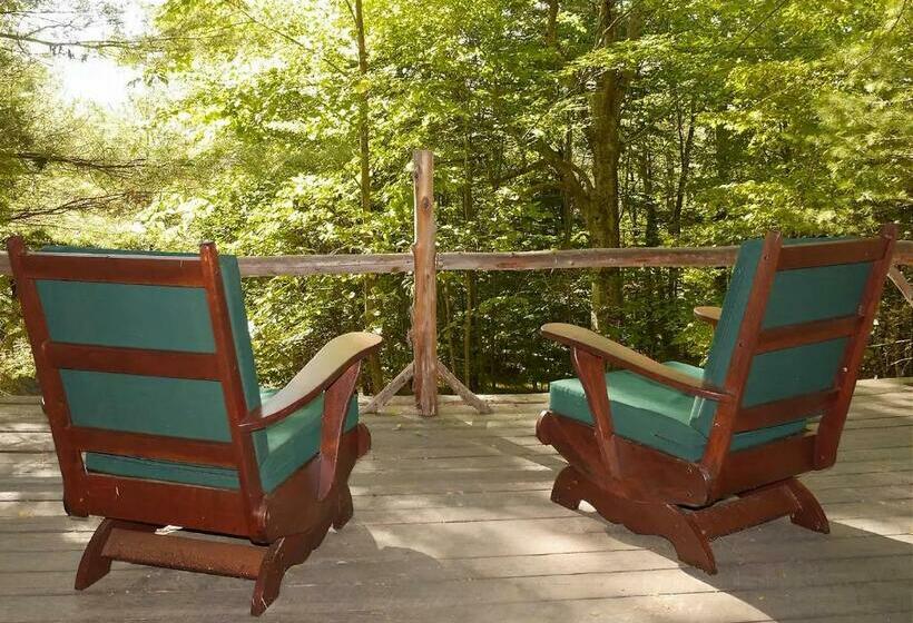 Номер Стандарт, Adirondack Cottage Retreat