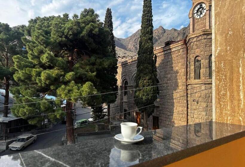 اتاق استاندارد, Sweet Home Hotel Meghri