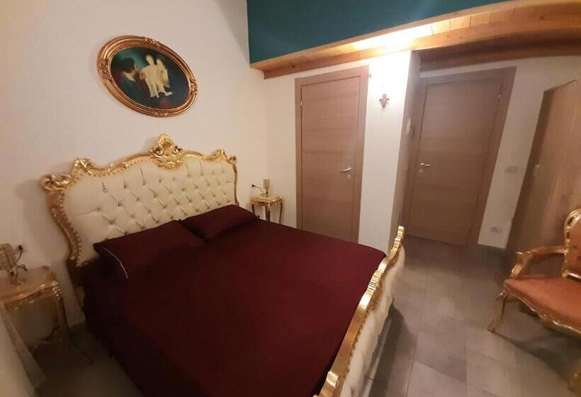 Номер Deluxe Кровать Кинг, Casa San Pio