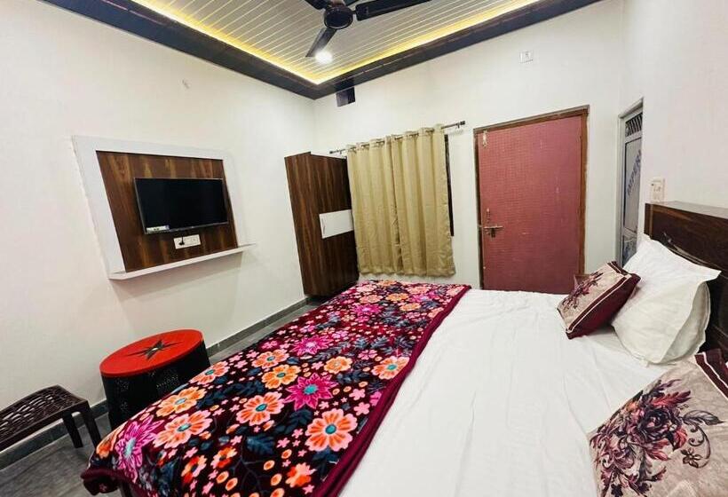 Номер Deluxe, The Nirmala Palace