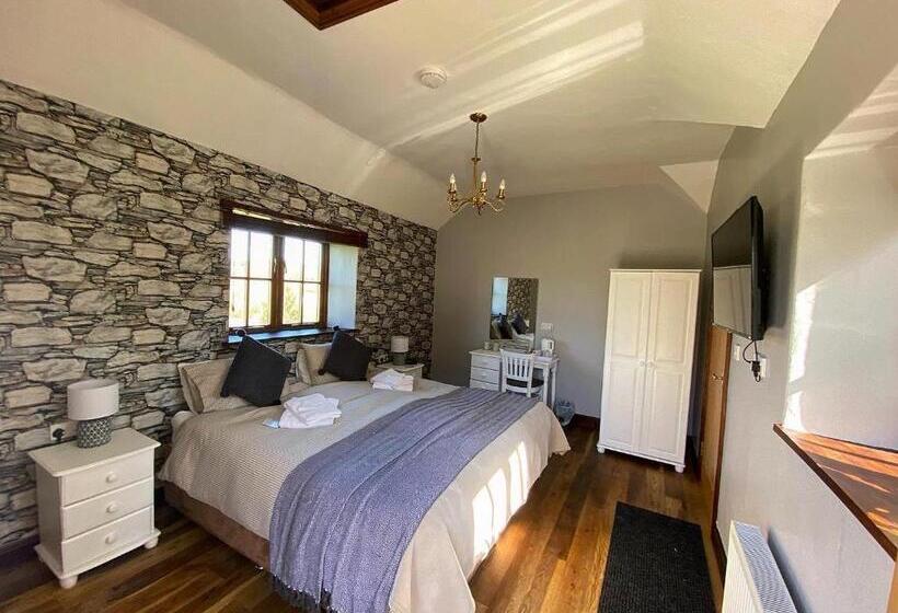 Номер Стандарт Трехместный, The Mary Tavy Inn