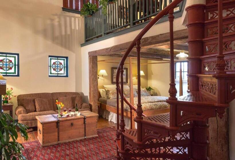 Люкс Deluxe Кровать Кинг, Washington House Inn