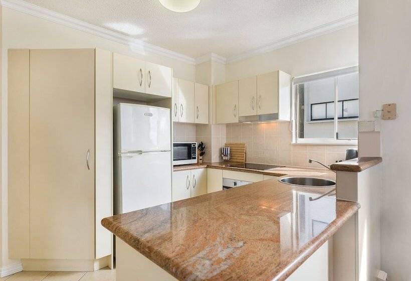 带2个卧室带海景的公寓, Raffles Mooloolaba