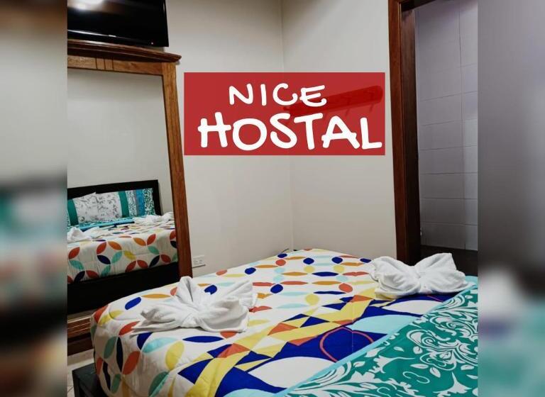 Номер Deluxe, Nice Hostal El Quinche