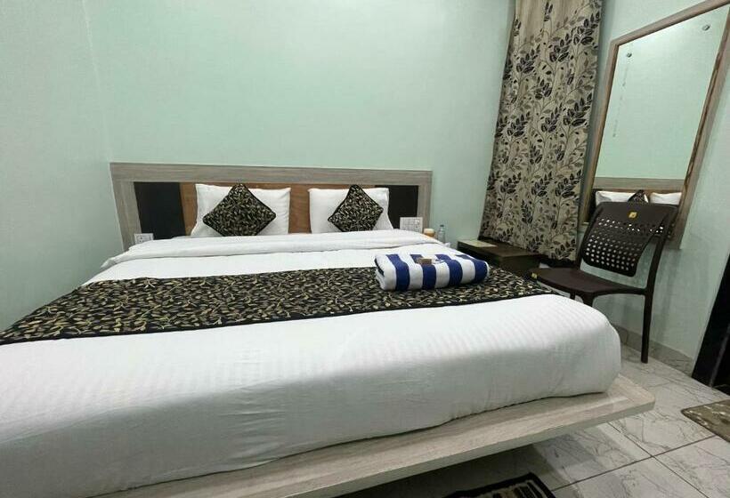Номер Deluxe, Teertham