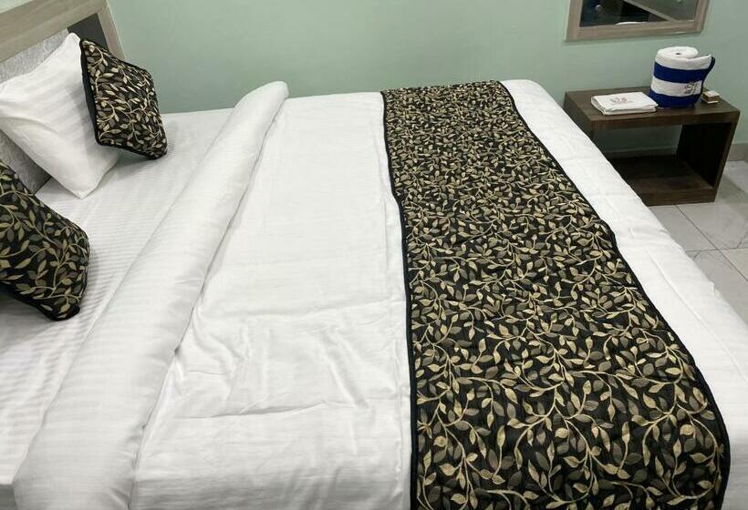 Номер Deluxe, Teertham