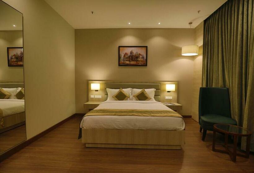 جناح ديلوكس, Goa Country Club