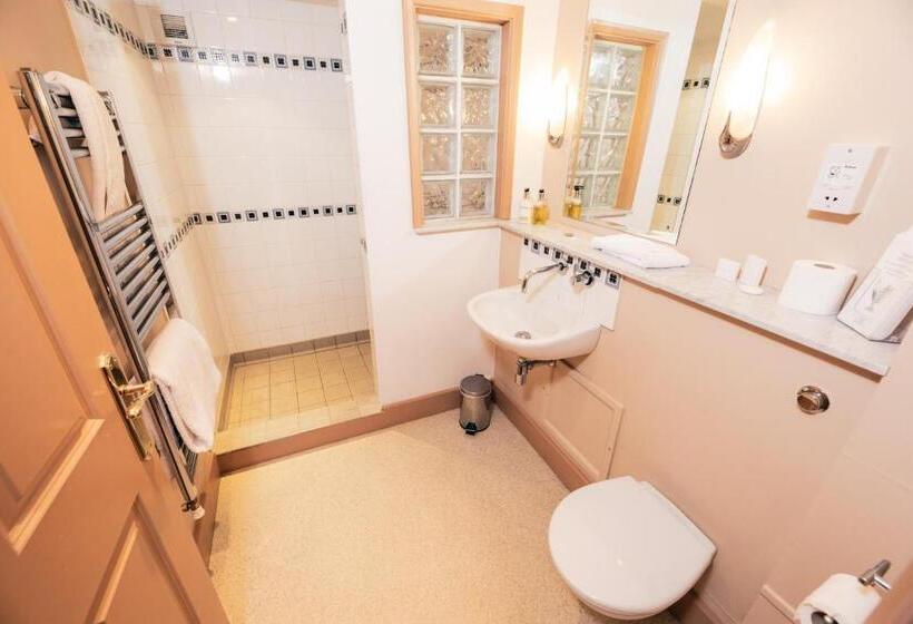 Номер Стандарт Трехместный, The Auberge
