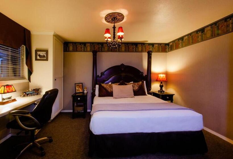 Стандартный Номер Кровать Кинг, Strawberry Valley Inn