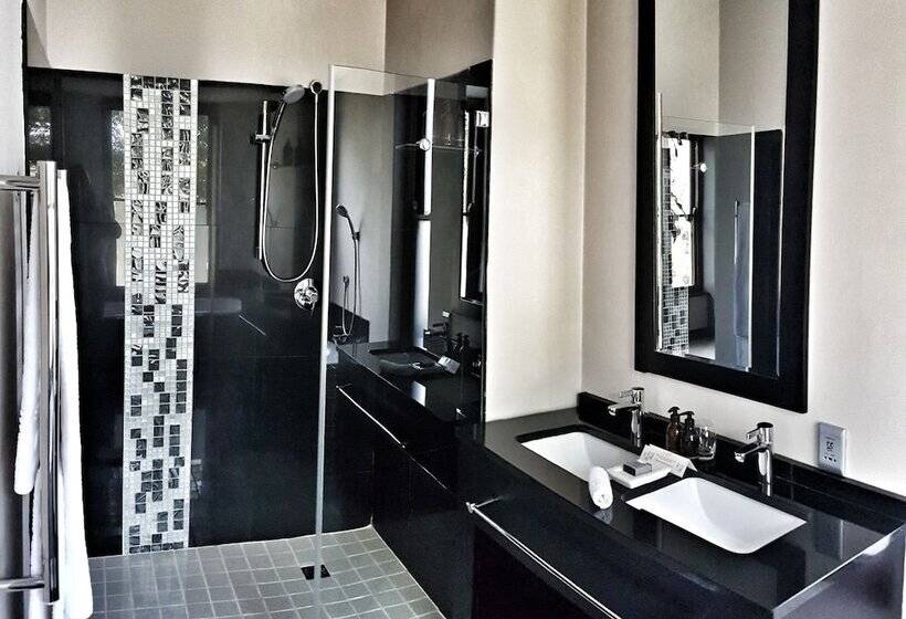 Люкс Повышенной Комфортности, Nova Constantia Boutique Residence