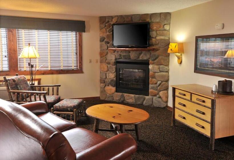 Люкс, Cedar Creek Hotel Wausau   Rothschild
