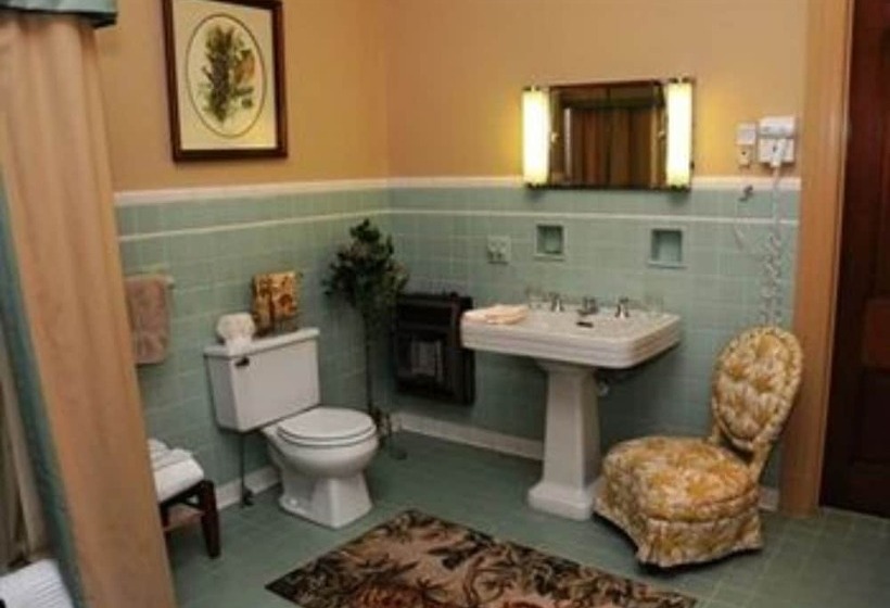 스탠다드 룸, The Bennett House Bed & Breakfast