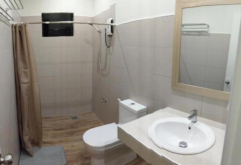 Четырехместный Номер Стандарт Вид на Сад, Sbg Resort Lambug
