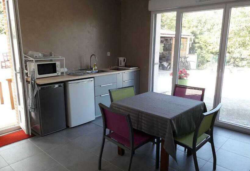 Номер Стандарт Вид на Горы, B&b La Cabane Insolite