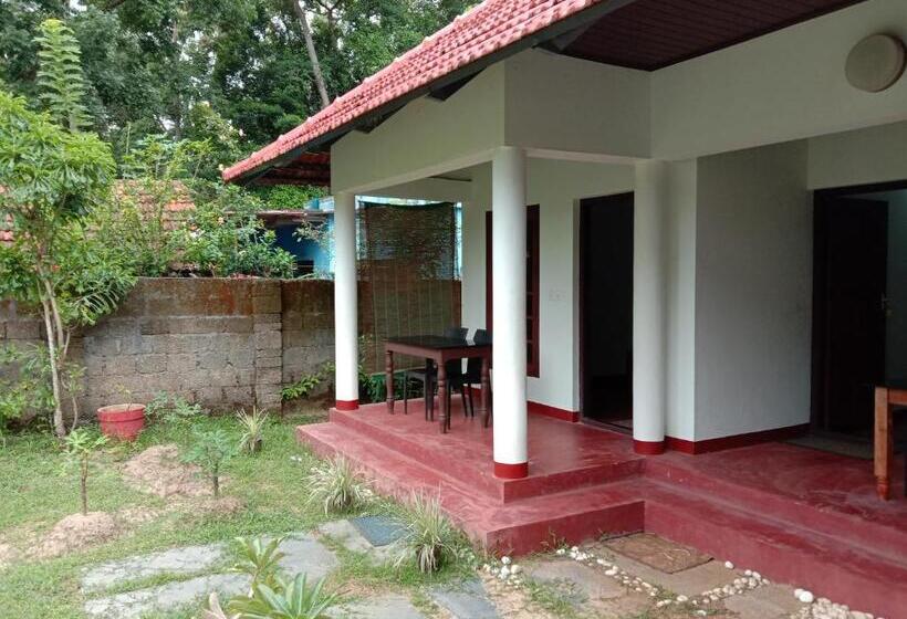 Номер Стандарт Вид на Сад, Angels  Homestay Marari
