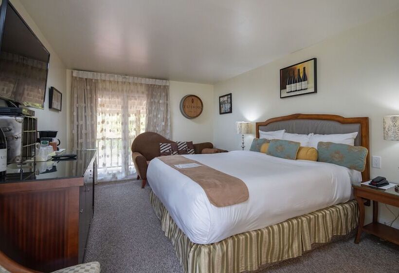 Стандартный Номер Кровать Кинг, The Vendange Carmel Inn & Suites