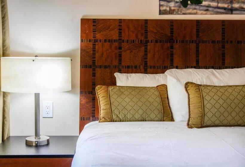 Стандартный Номер Кровать Кинг, The Vendange Carmel Inn & Suites