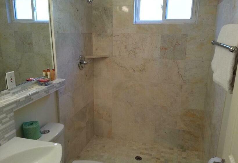 Стандартный Номер Кровать Кинг, The Vendange Carmel Inn & Suites
