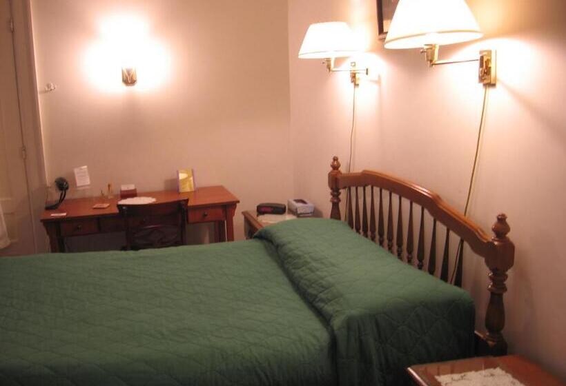 Номер Стандарт, Olde Judge Mansion B&b