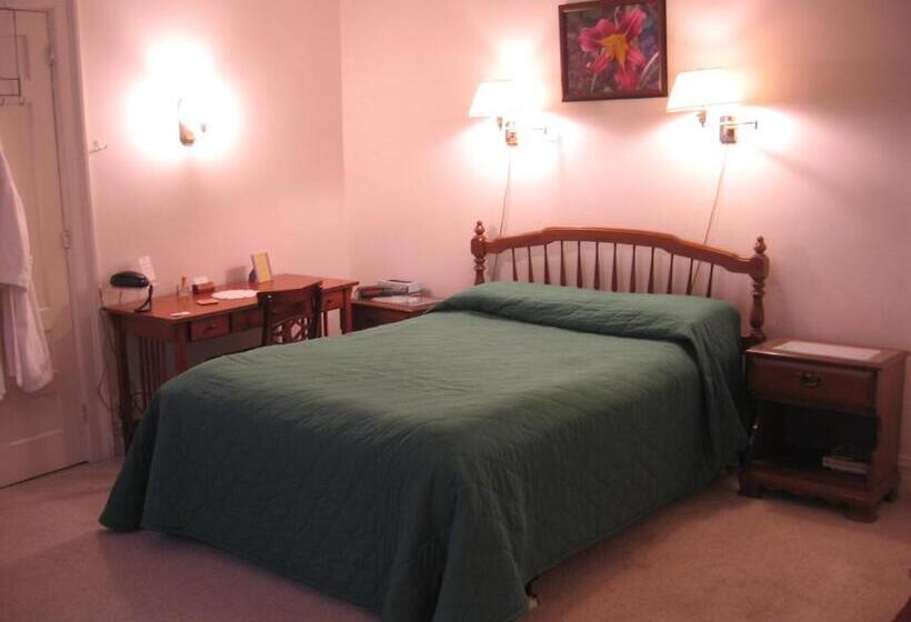 Номер Стандарт, Olde Judge Mansion B&b