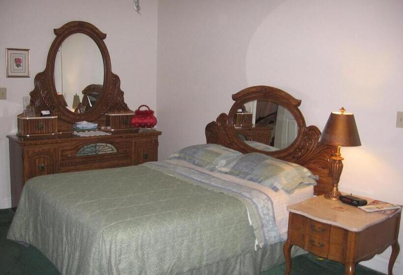 Номер Стандарт, Olde Judge Mansion B&b