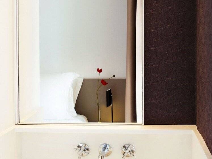 آپارتمان مدیریتی 2 خوابه, Barcelona Apartment Milà