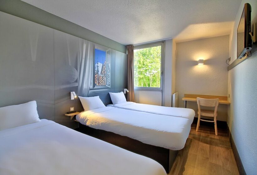 Четырехместный Номер Стандарт, B&b Hotel Dunkerque Centre Gare