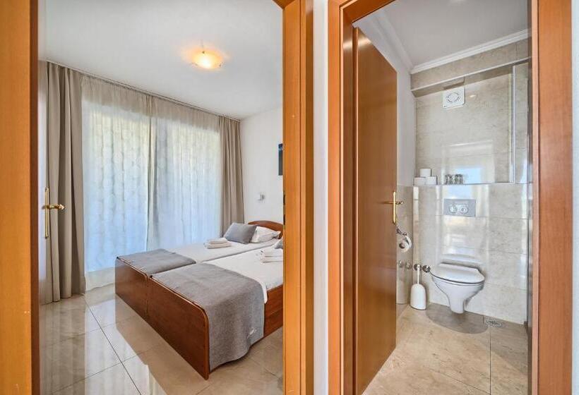 חדר סטנדרט לארבעה נוף לים, Sunset Split Rooms