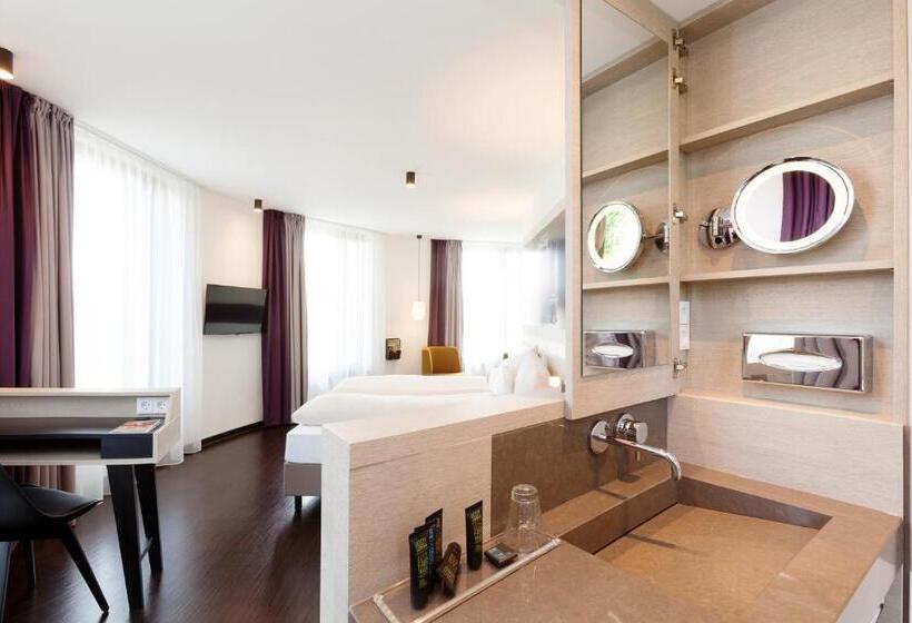 Номер Комфорт, Vienna House Easy By Wyndham Osnabrück & Apartments