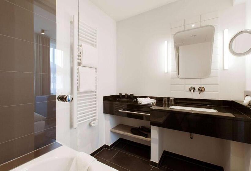 Номер Стандарт с Гостиной, Vienna House Easy By Wyndham Osnabrück & Apartments