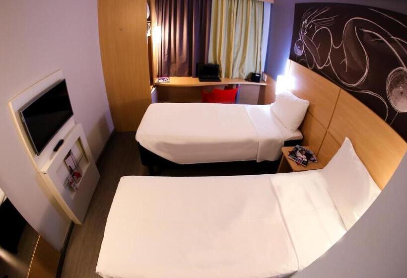 Номер Стандарт, Ibis Jatai