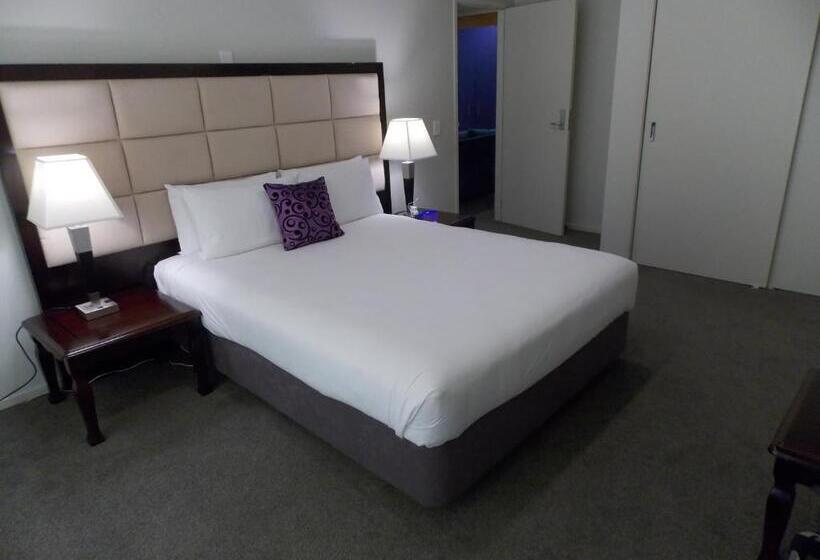 Апартаменты 3 Спальни, Silver Fern Lodge